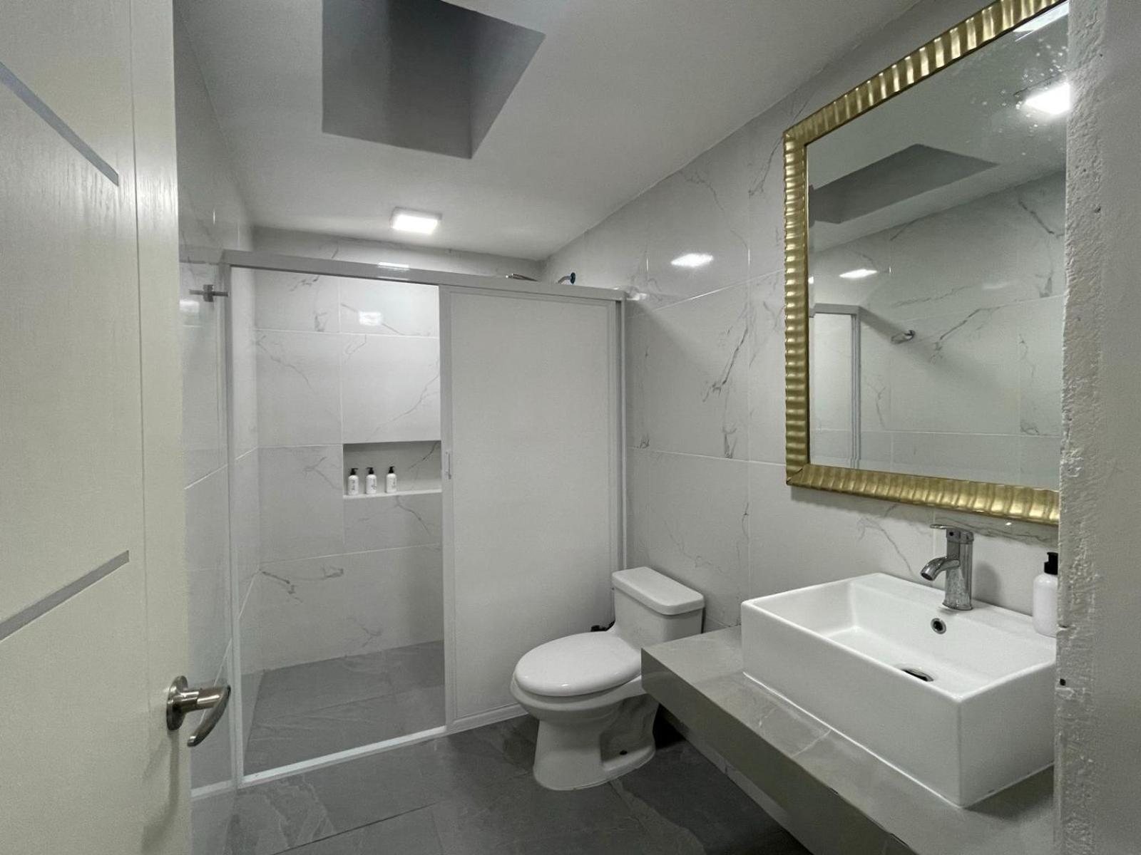 קנקון Guest House Stone Wall Residences מראה חיצוני תמונה